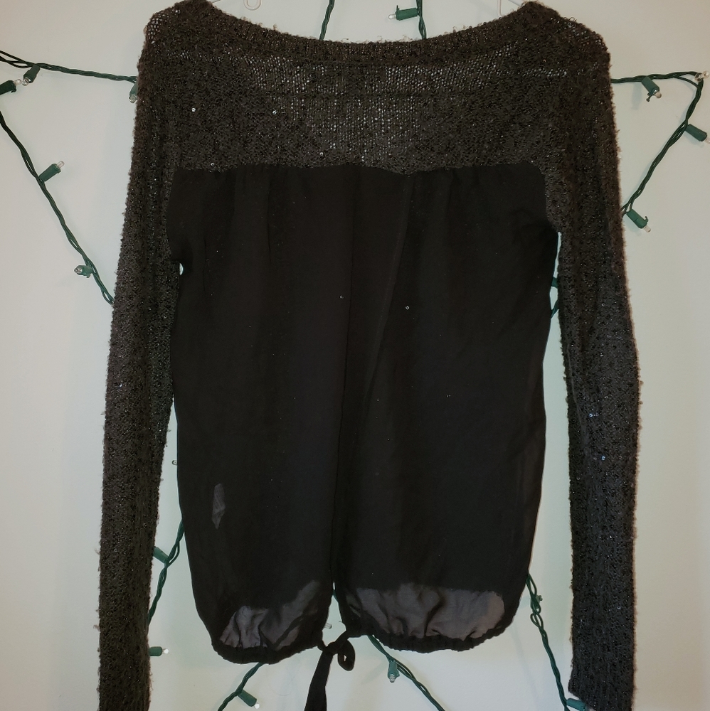 Sweater - Picture 2 of 4